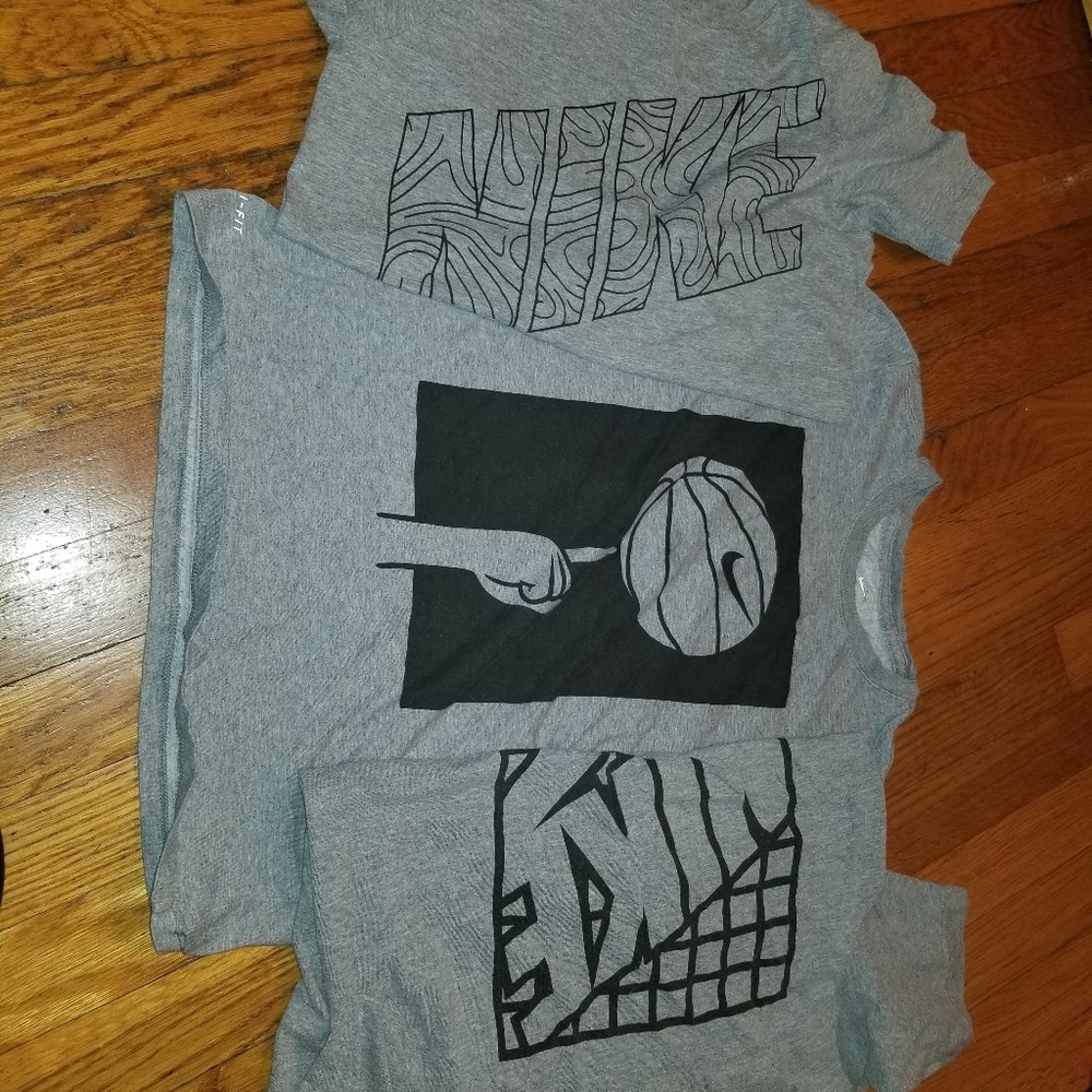 Boys Nike tee shirts